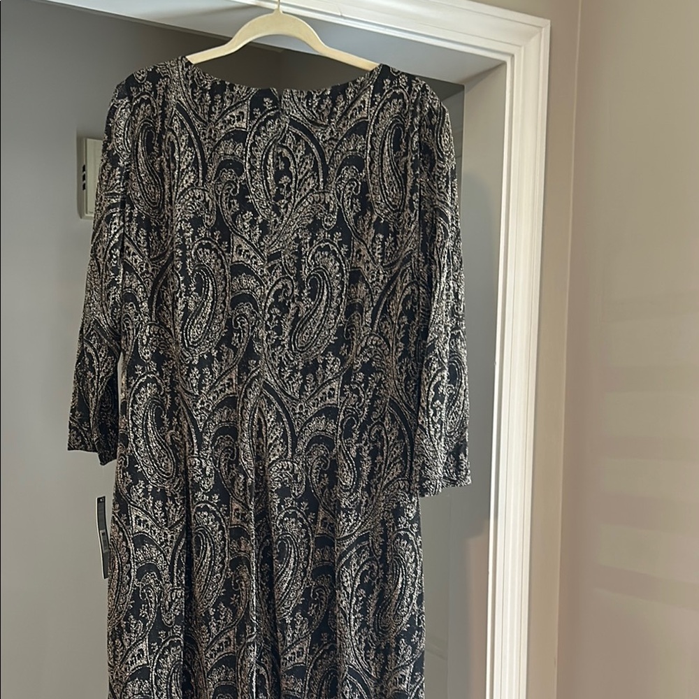 Tahari Black and Gold Dress - Picture 4 of 8